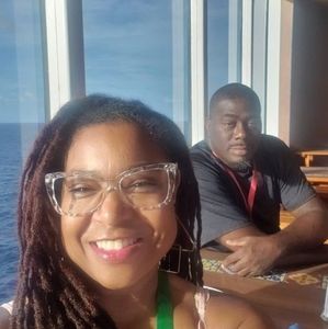 Meet your Posher, Lynette